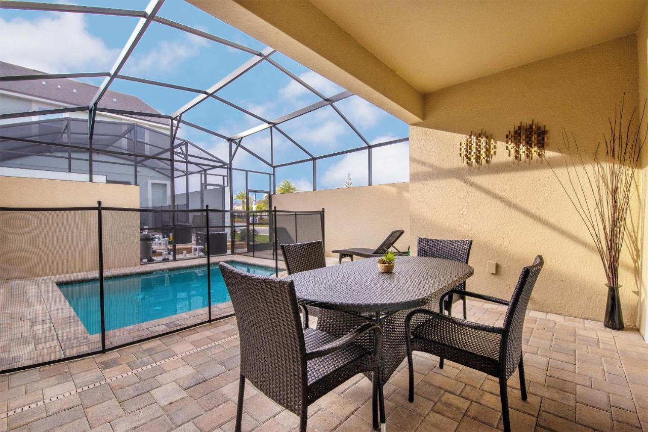Solara Resort Townhome, 15 Minutes From Disney كيسيمي المظهر الخارجي الصورة