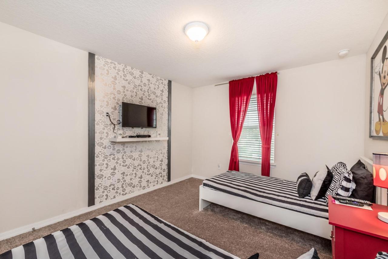 Solara Resort Townhome, 15 Minutes From Disney كيسيمي المظهر الخارجي الصورة